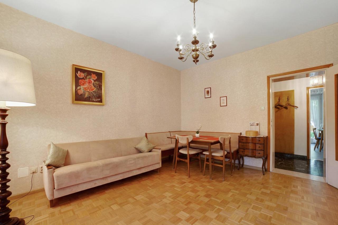 Villa Sabine - Karin Merano Exteriör bild